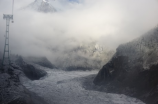 孔子登山，追寻智慧之巅